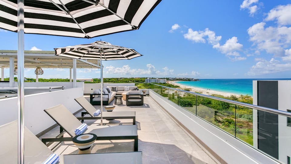 Patio, Day, View (from property/room), Balcony/Terrace, Seating area, Sea view, sunbed
