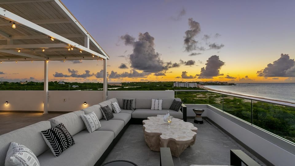 Patio, Balcony/Terrace, Seating area, Sea view, Sunset