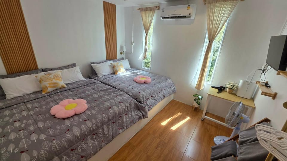 Baan suan khun ta บ้านพักสวนคุณตา House in Koh Chang Tai