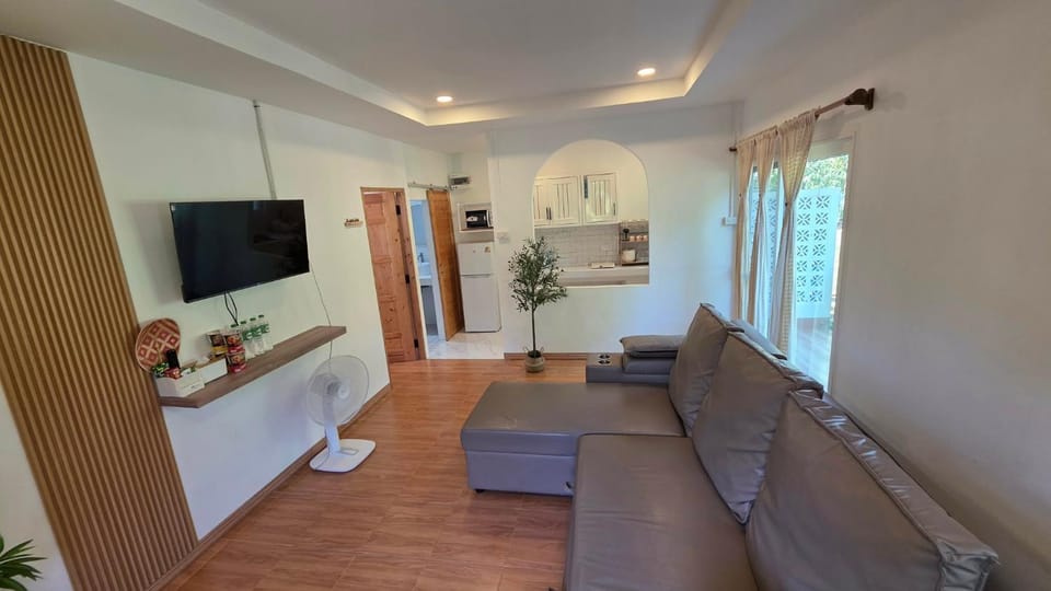 Baan suan khun ta บ้านพักสวนคุณตา House in Koh Chang Tai