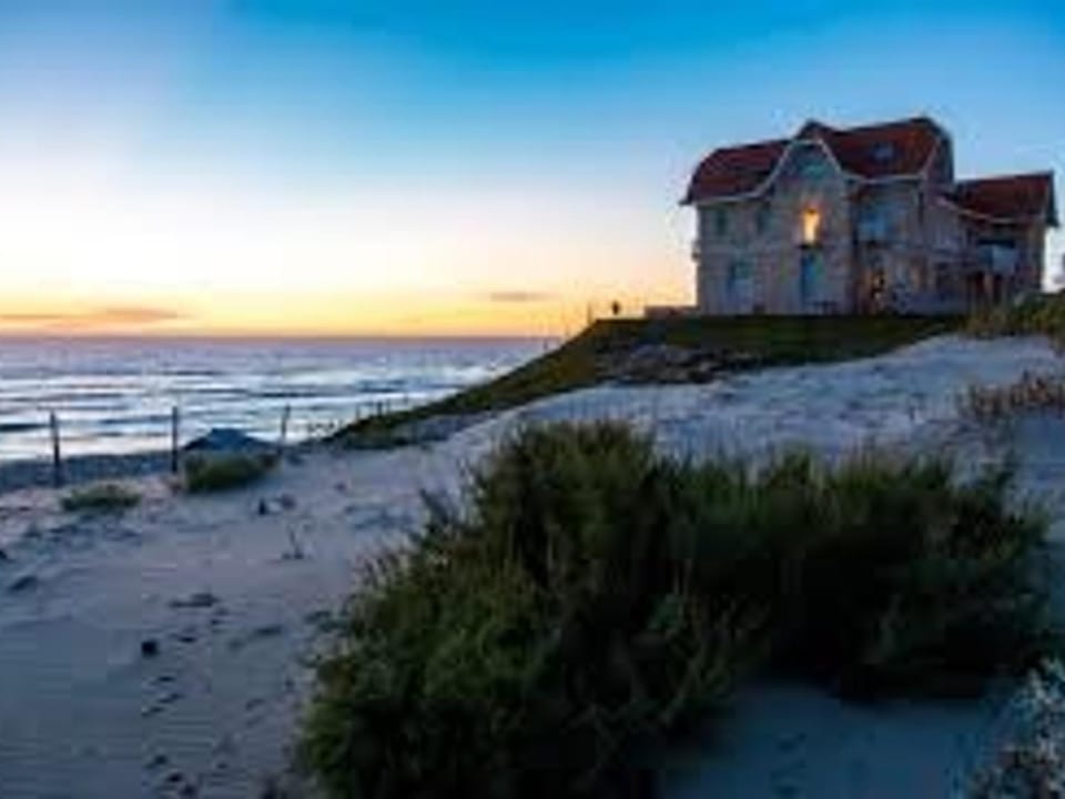 Studio cabine 4 pers. - à 300m des plages - terrasse et parking privé - FR-1-521-39 Cabin in Biscarrosse