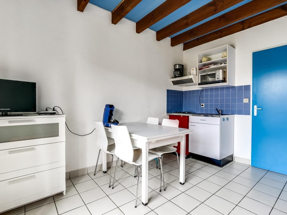 Maison T3, 4 pers, à 300m plages, parking privé - FR-1-521-56 House in Biscarrosse