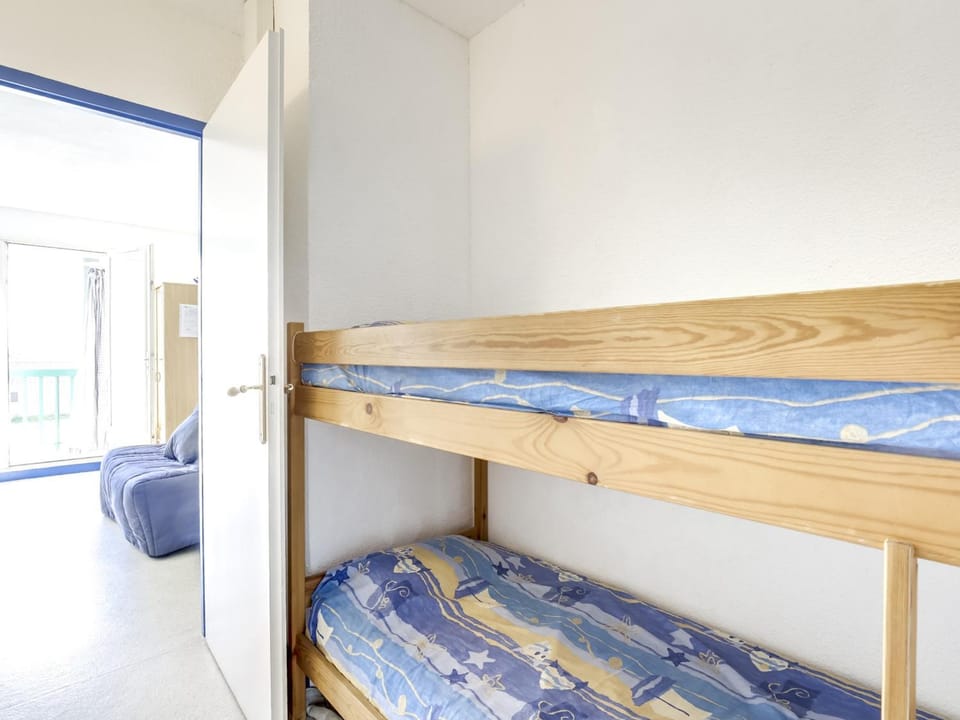 Studio Cabine à Biscarrosse Plage - 300m de la Mer, Balcon Sud, Parking Privé - FR-1-521-61 Cabin in Biscarrosse