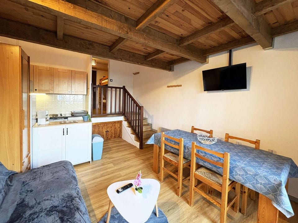 Joli studio RDC, 4 pers, centre station, accès direct pistes - FR-1-322-390 Apartment in Provence-Alpes-Côte d'Azur