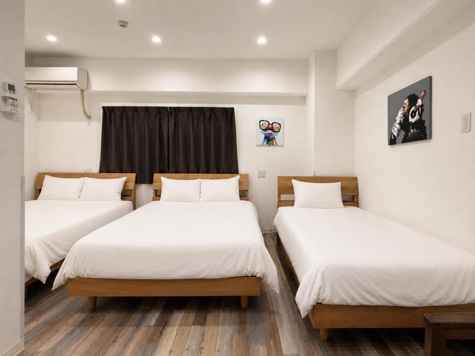 Bed, Bedroom, air conditioner