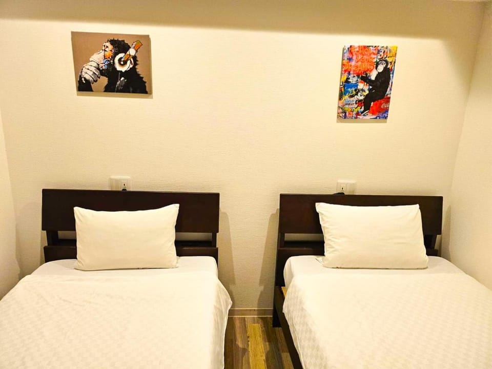 Bed, Decorative detail, Bedroom
