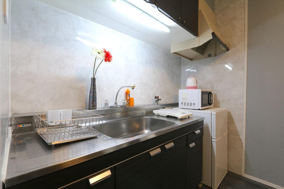 Kitchen or kitchenette, microwave, stove, kitchen, kitchen
