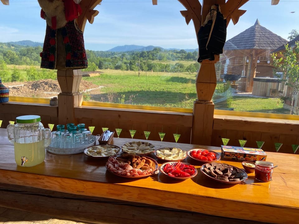 View (from property/room), Food and drinks, Breakfast, Buffet breakfast, Drinks