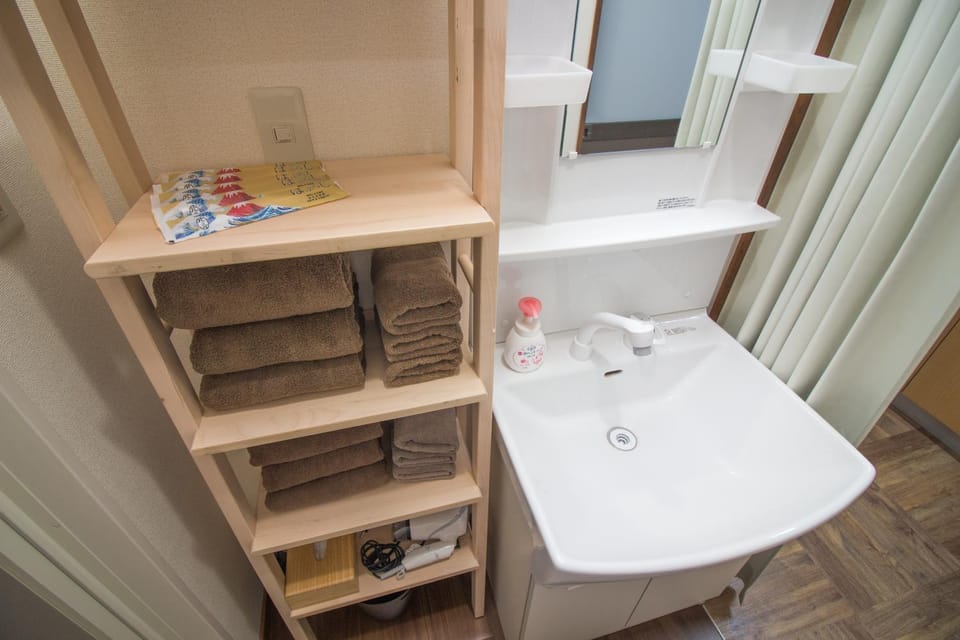 Hokusai Stay Apartment in Osaka