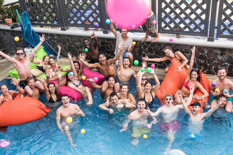 Swimming pool, Swimming pool