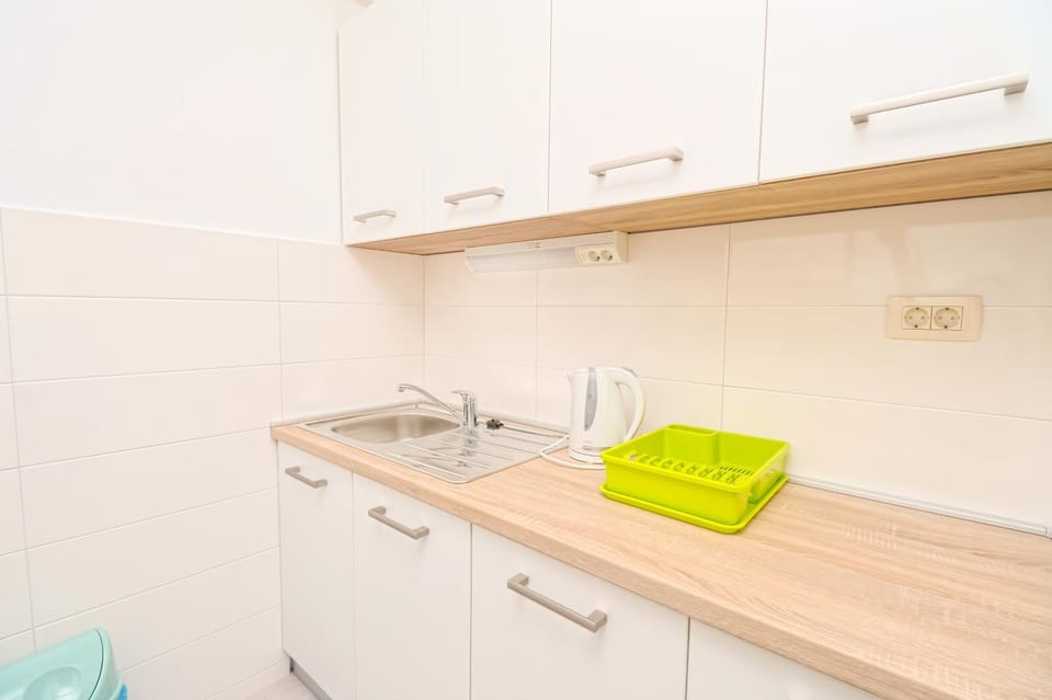 Coffee/tea facilities, Kitchen or kitchenette
