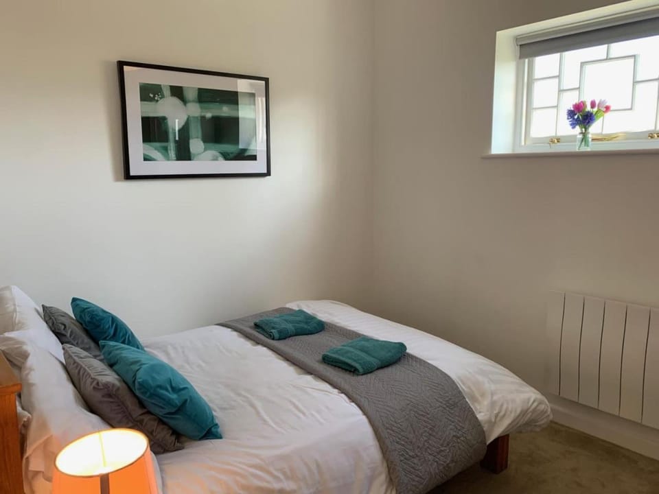 Ashbrook Lewis - two bedroom, two bathroom cottage nr Harwell Oxford House in England