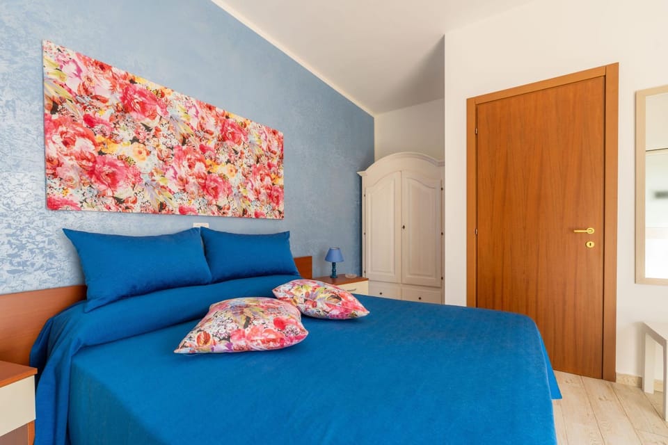 Villa Elisa Bed and Breakfast in Torre Lapillo