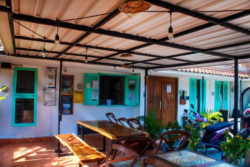 Property building, Lobby or reception