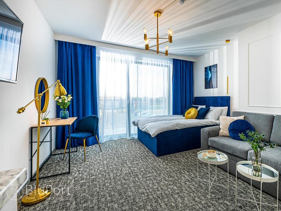 Bed, View (from property/room), Photo of the whole room, Decorative detail, Bedroom