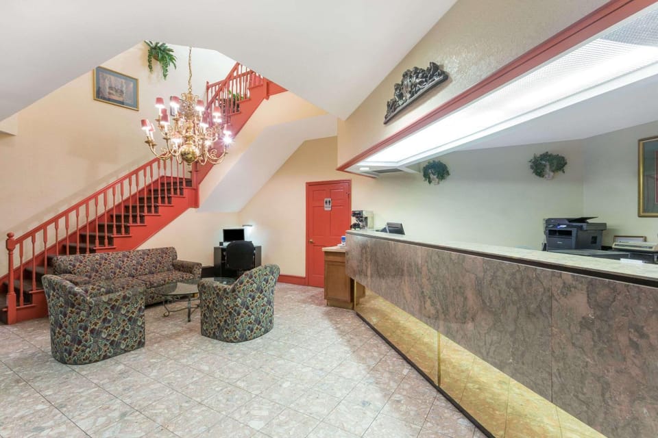 Lobby or reception, On site