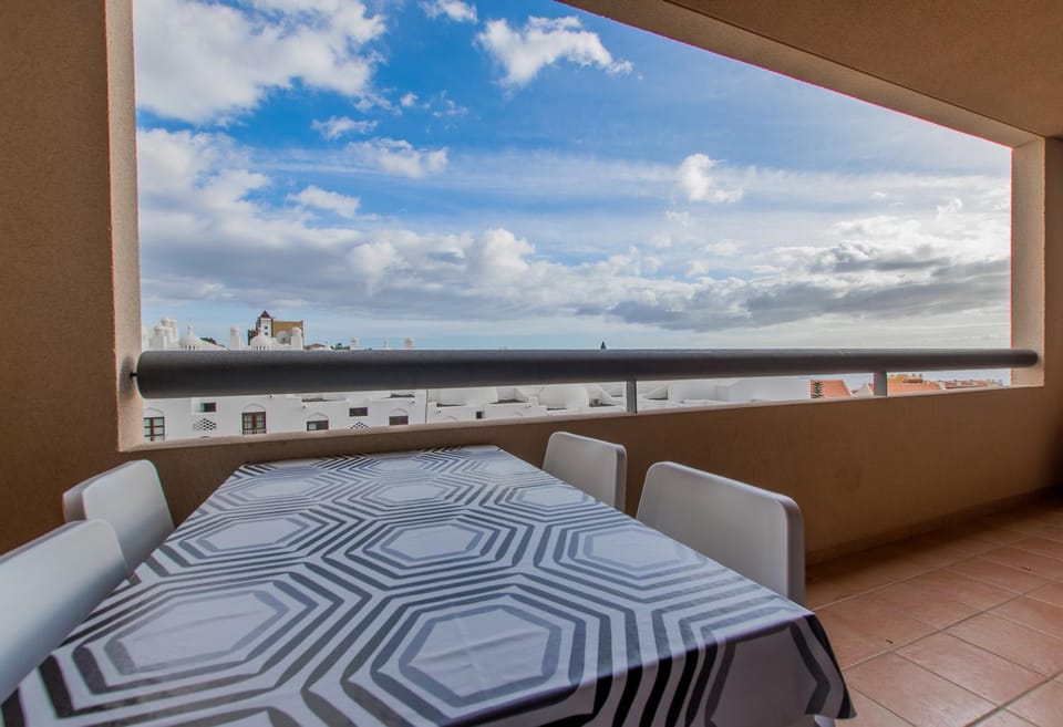 Relax moment in Paraiso 2 - TENESOL RENTALS Apartment in Canary Islands