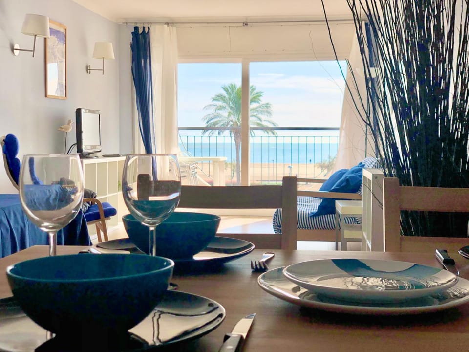 Dining area, Sea view