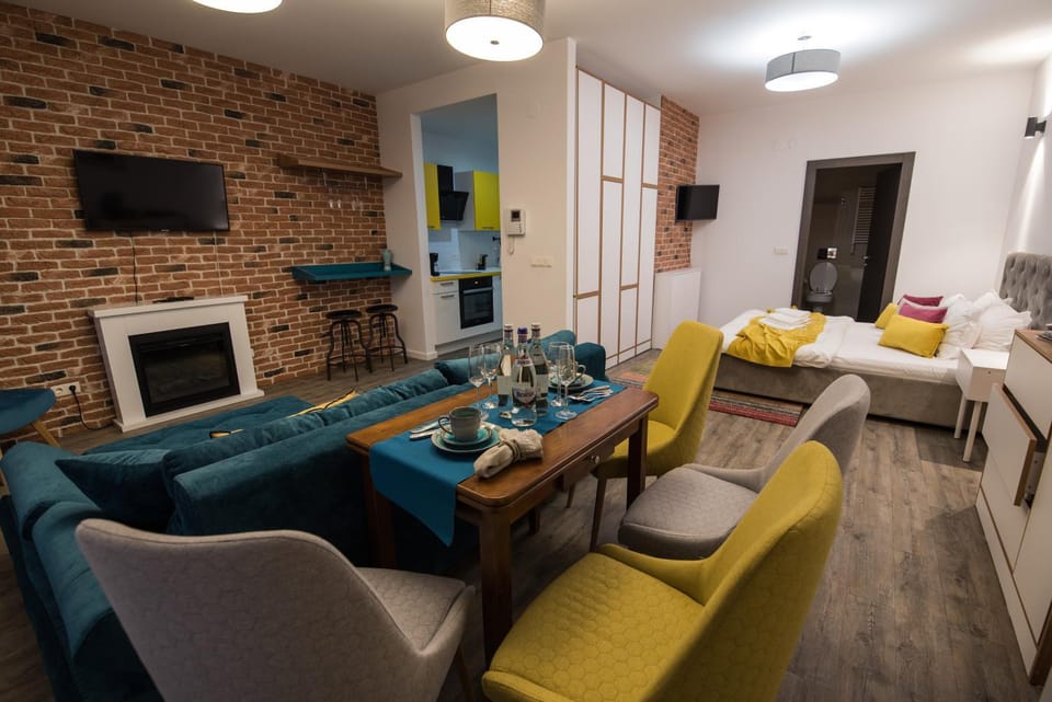 Chic Studio Silver Mountain Apartment in Brasov