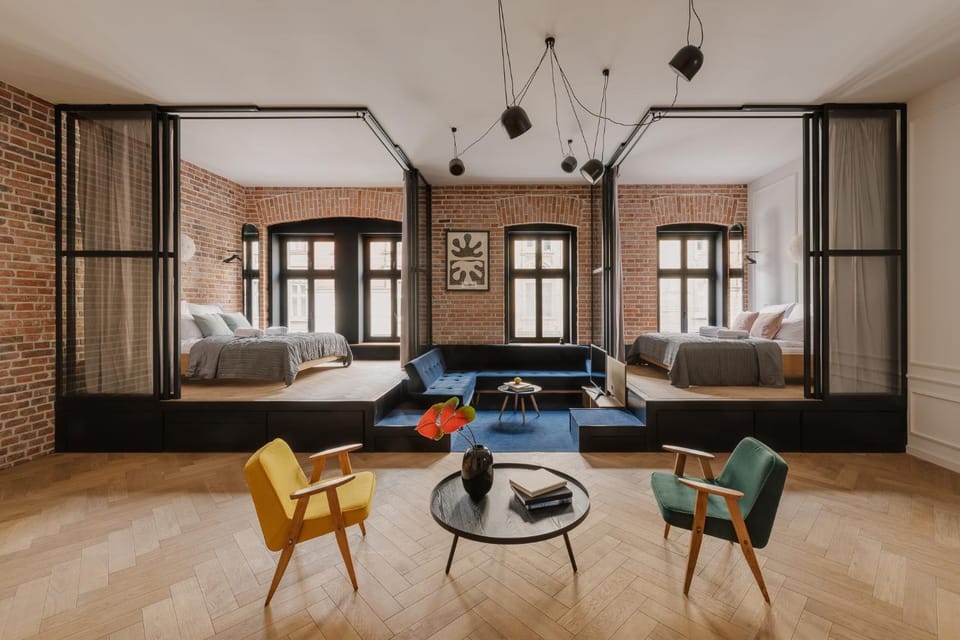 Living room, Seating area