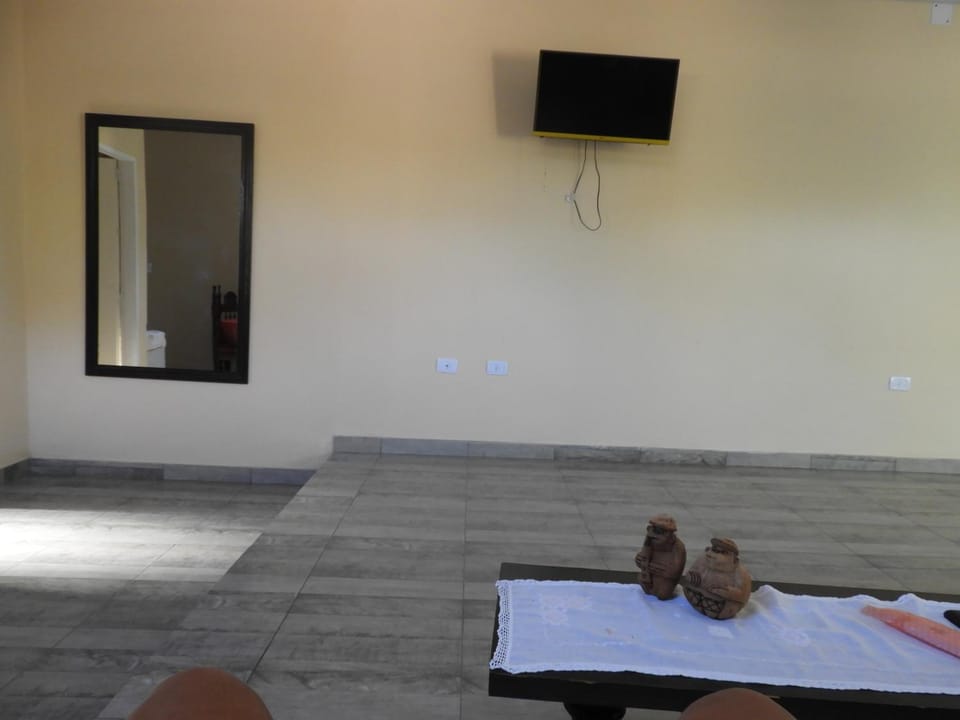 Communal lounge/ TV room, TV and multimedia