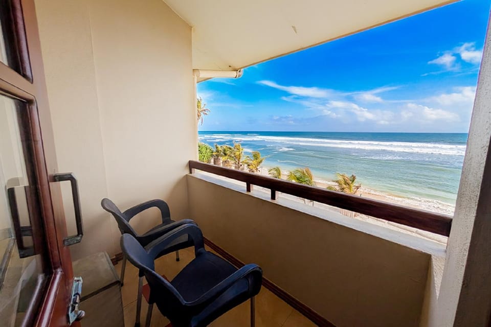Natural landscape, Balcony/Terrace, Sea view
