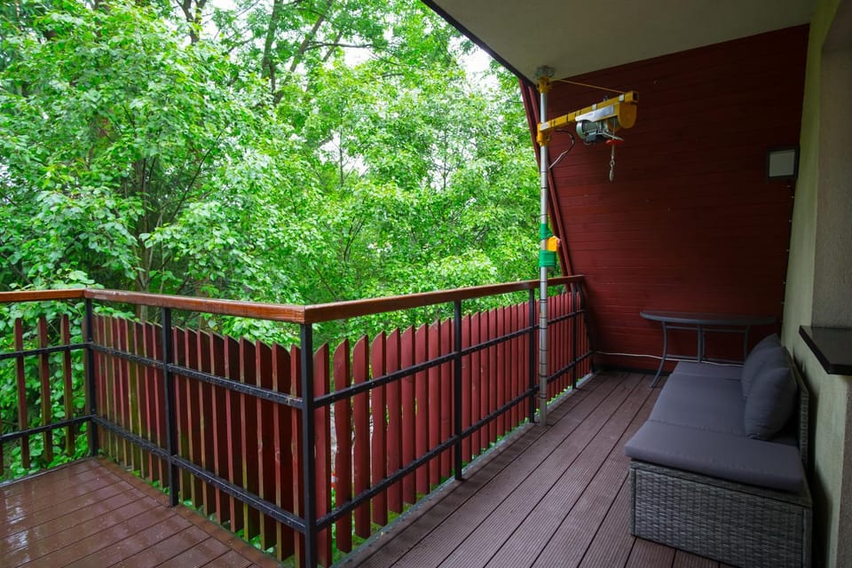 Spring, Day, View (from property/room), Balcony/Terrace, Garden view