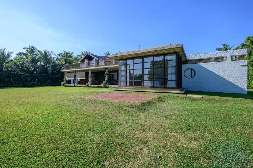 Property building, Garden