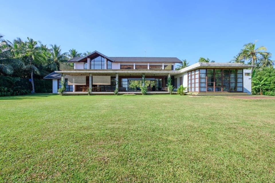 Property building, Garden