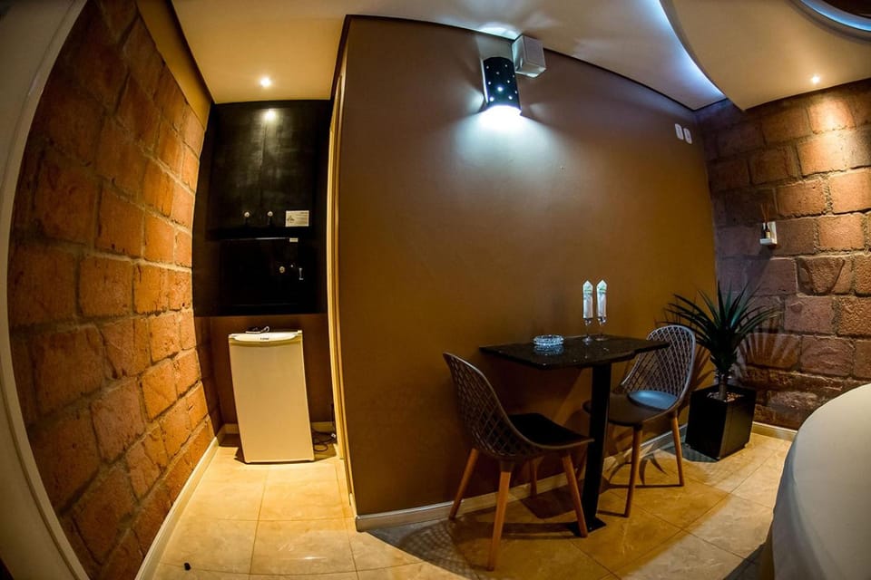 TV and multimedia, Meals