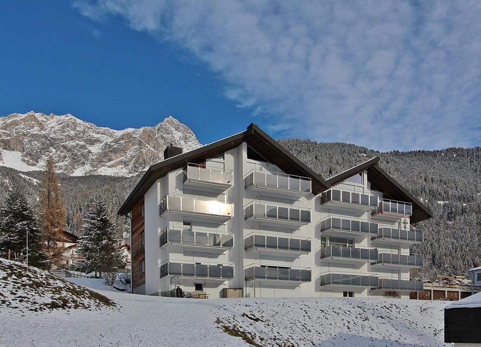 Property building, Winter, Mountain view