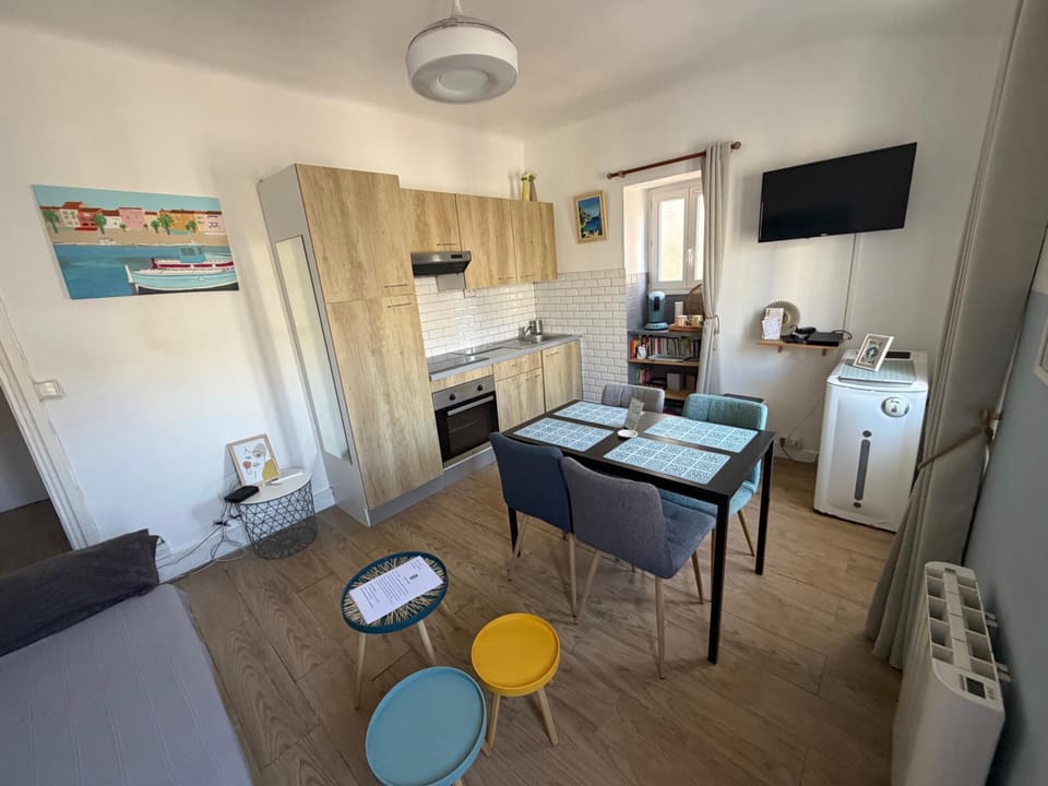 Bandol plage port Apartment in French Riviera