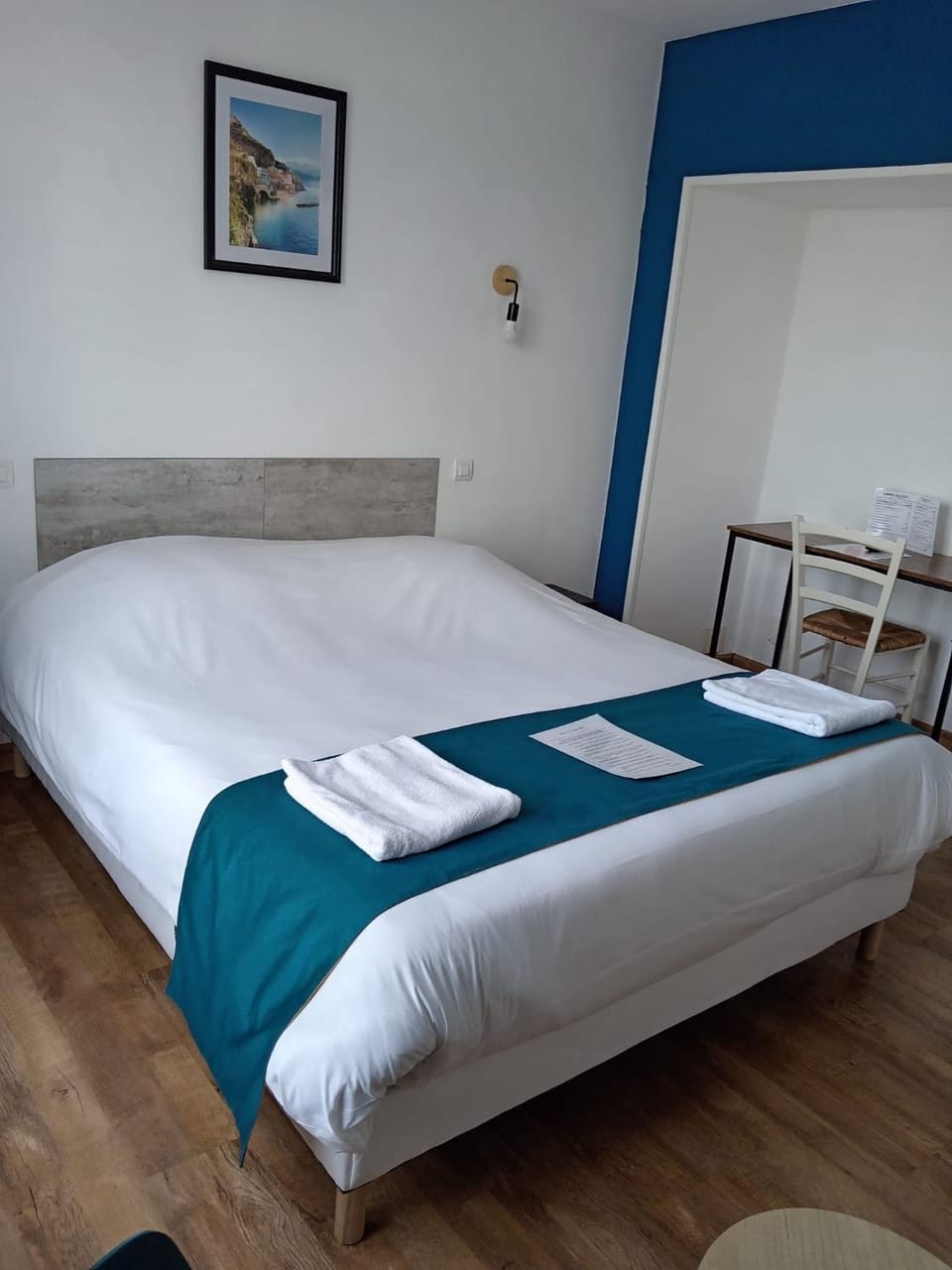 Hôtel Le Lyon Vert Commentry Hotel in Auvergne-Rhône-Alpes