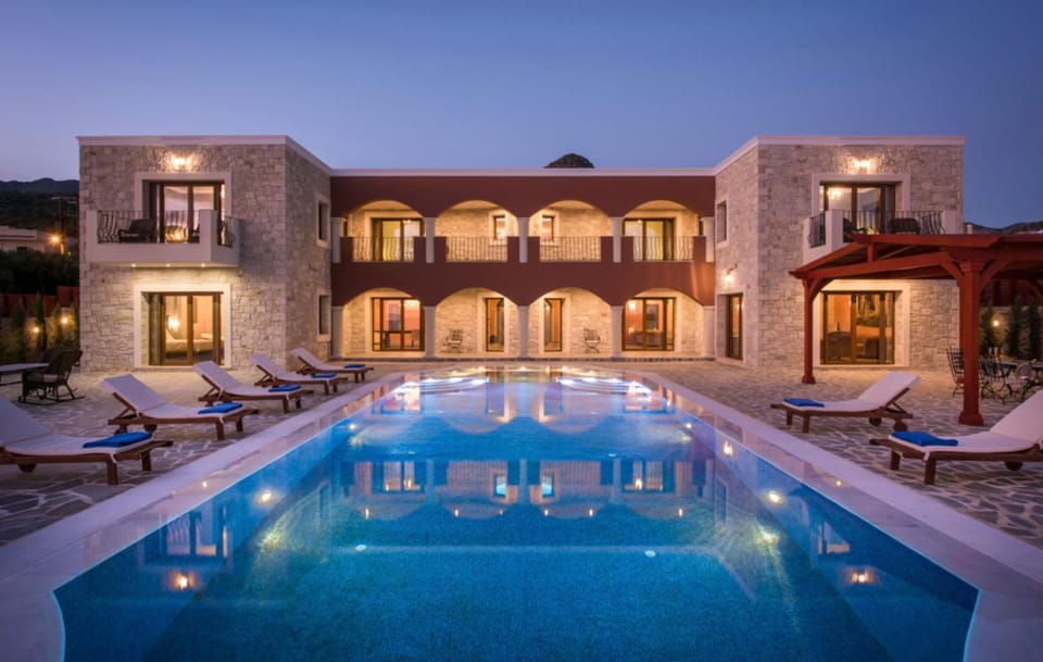 Property building, Swimming pool