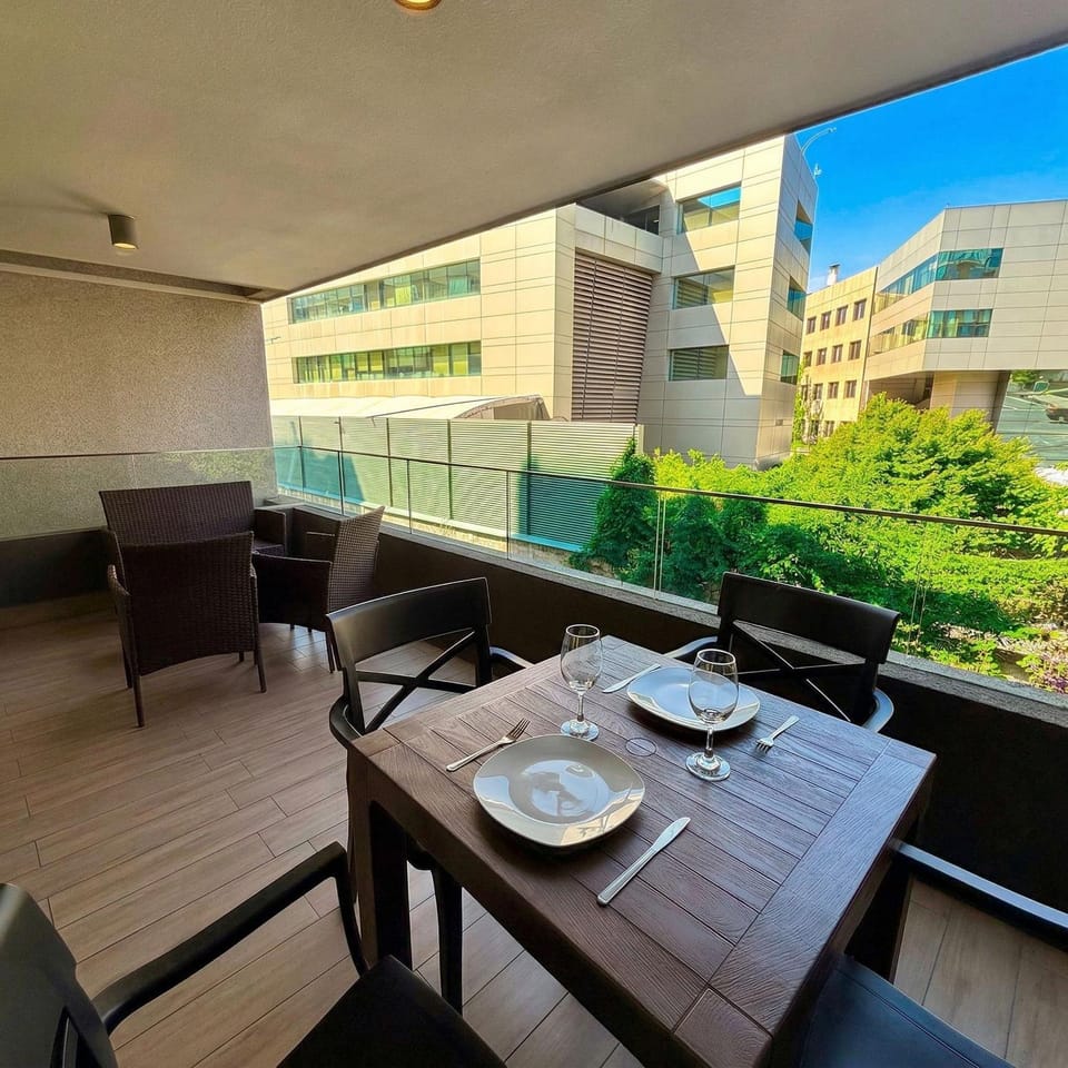 Acogedor Depto. a un costado de Clínica Las Condes Apartment in Las Condes