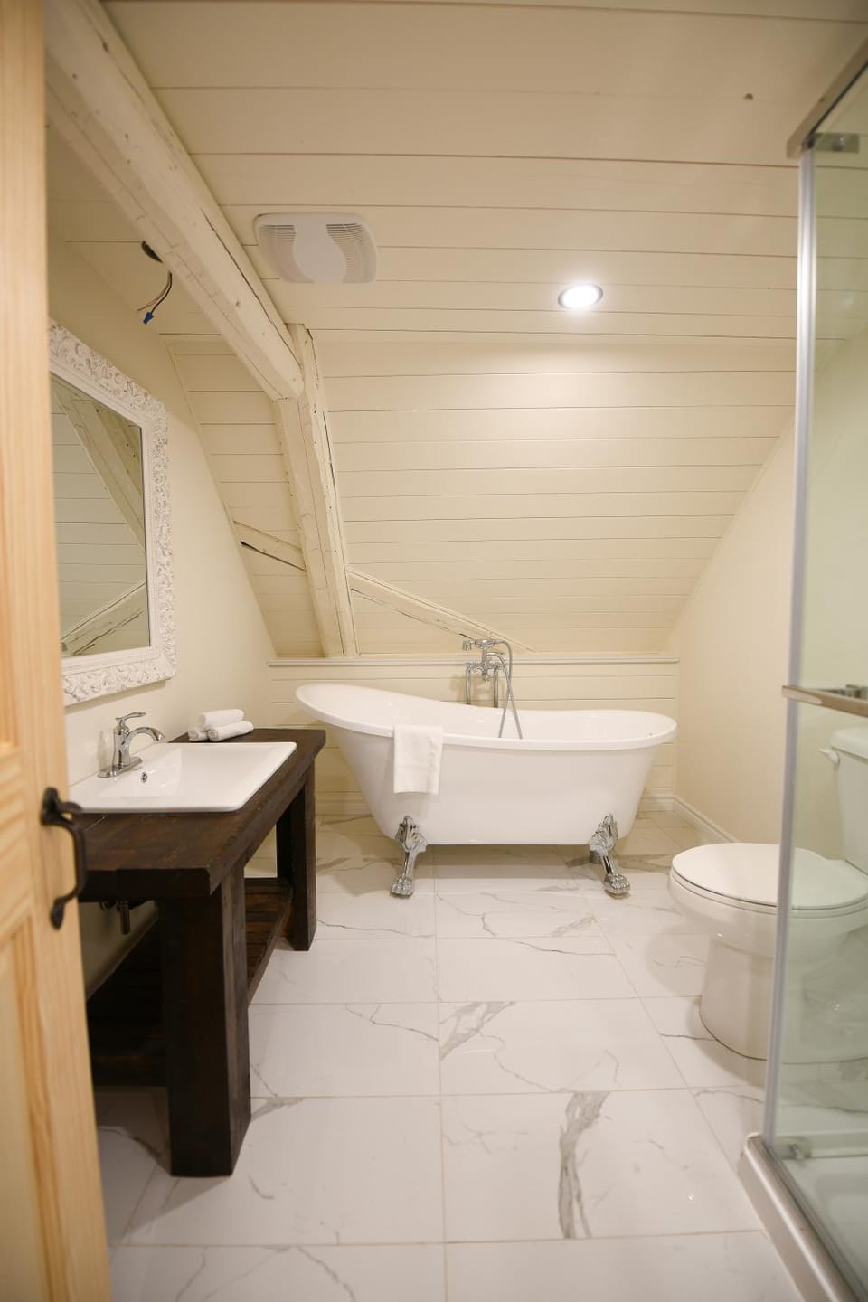 Bathroom, Bath