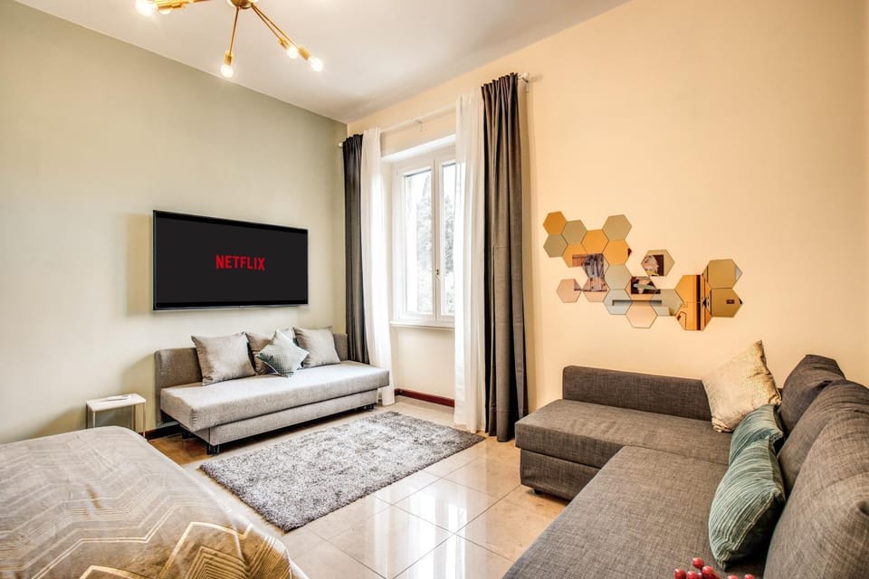 Living room, Bedroom