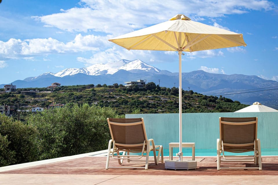 Mountain view, Swimming pool