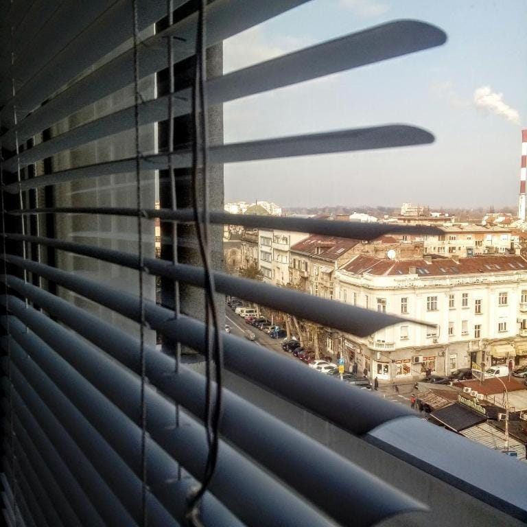Neighbourhood, Natural landscape, Balcony/Terrace, City view, Street view
