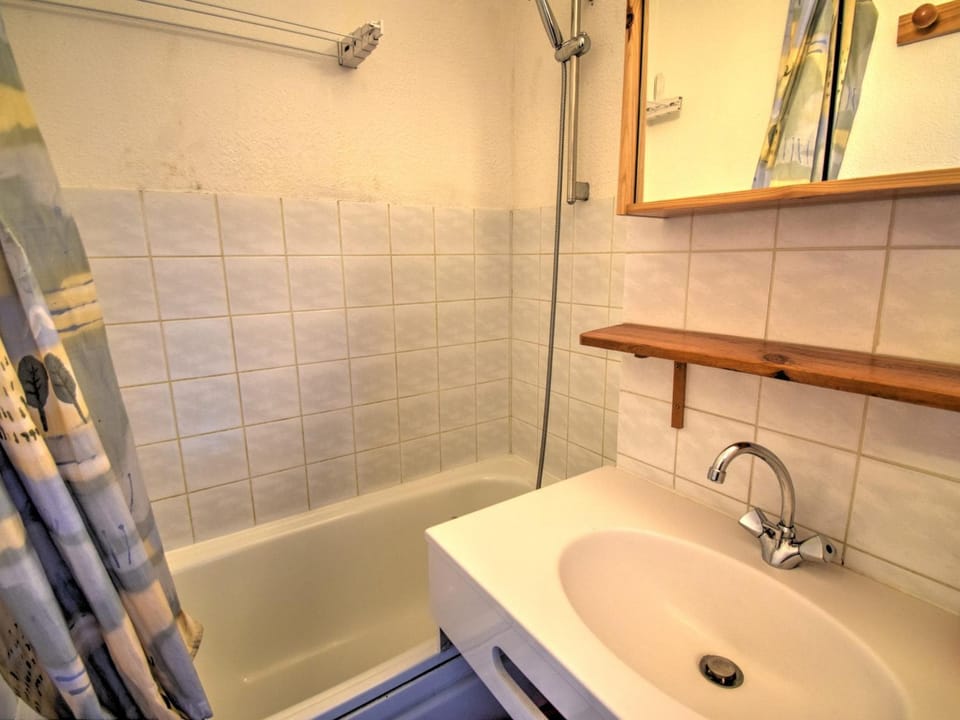 Joli appartement 2 pièces au pied du téléphérique avec balcon et animaux admis - FR-1-524-19 Apartment in Morzine