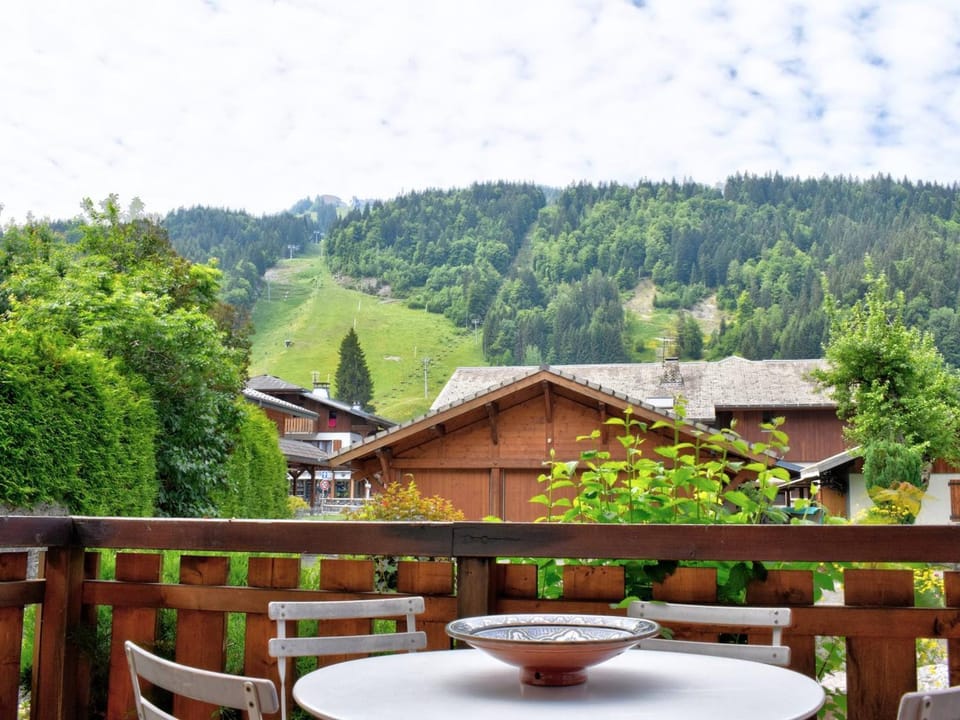 Superbe appartement 3 pièces avec parking et WIFI à Morzine - FR-1-524-28 Apartment in Montriond