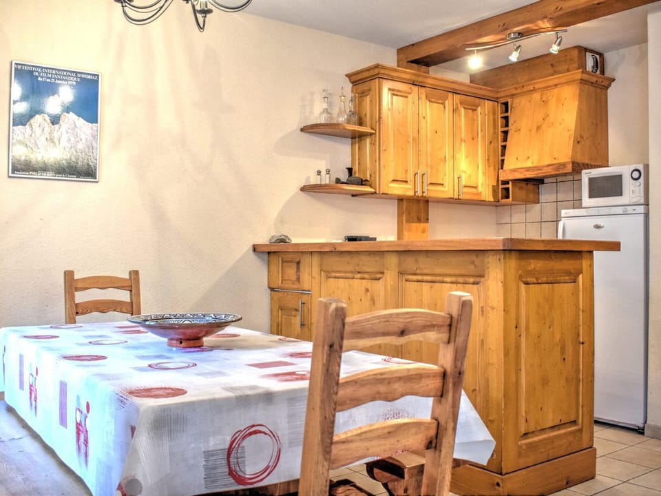 Superbe appartement 3 pièces avec parking et WIFI à Morzine - FR-1-524-28 Apartment in Montriond