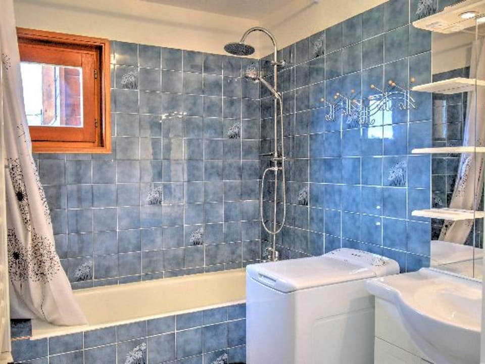 Bel appart refait 2 pièces, skis aux pieds, WIFI, parking - FR-1-524-30 Apartment in Morzine