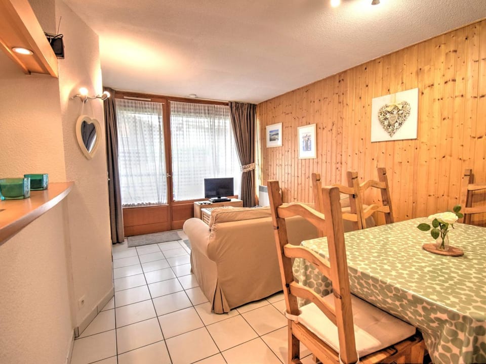 Appartement central à Morzine avec parking couvert - FR-1-524-41 Apartment in Montriond