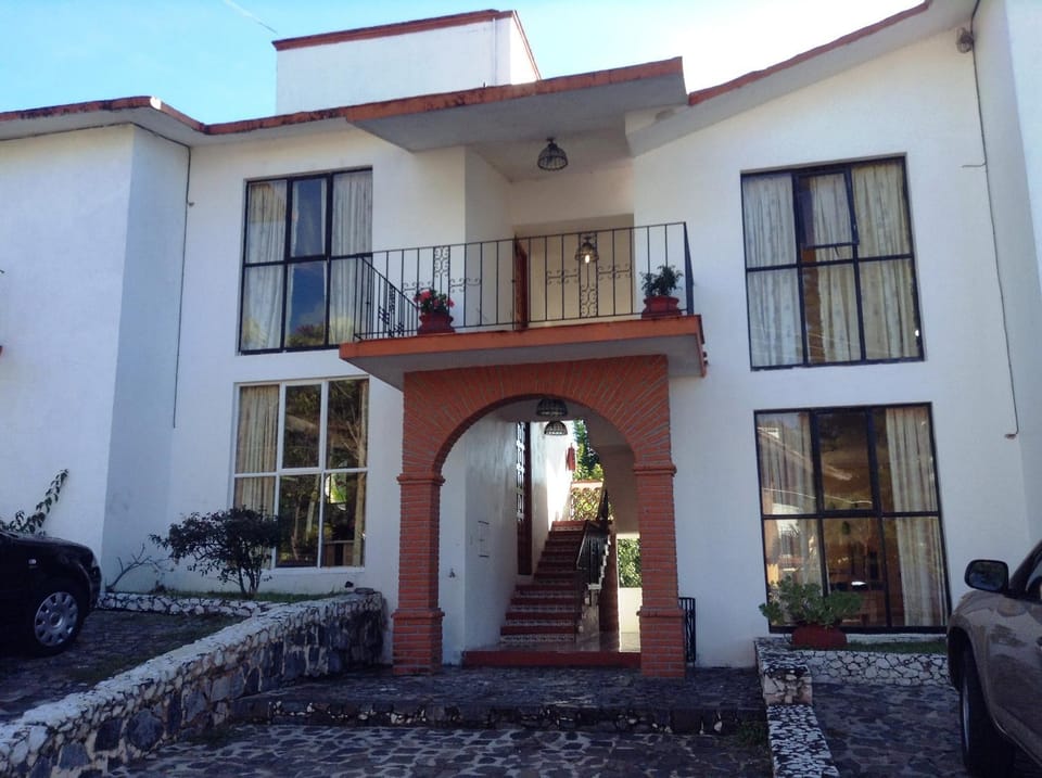 Facade/entrance, Other