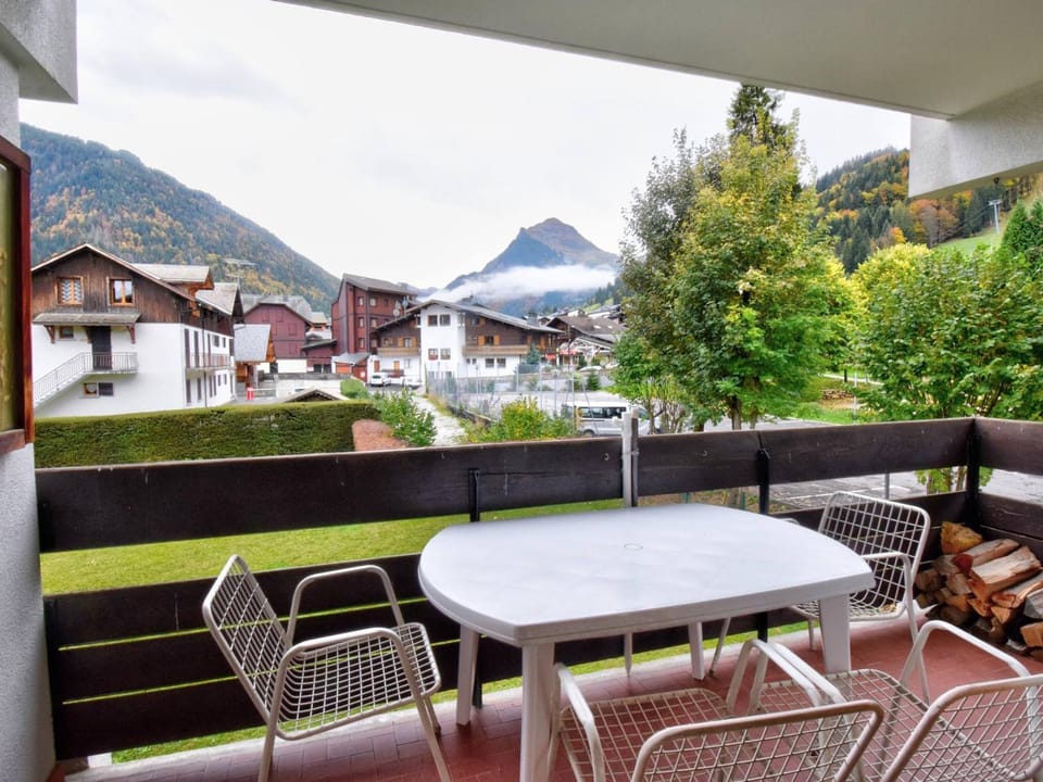Appartement 2 pièces centre Morzine avec wifi et parking - FR-1-524-56 Apartment in Montriond