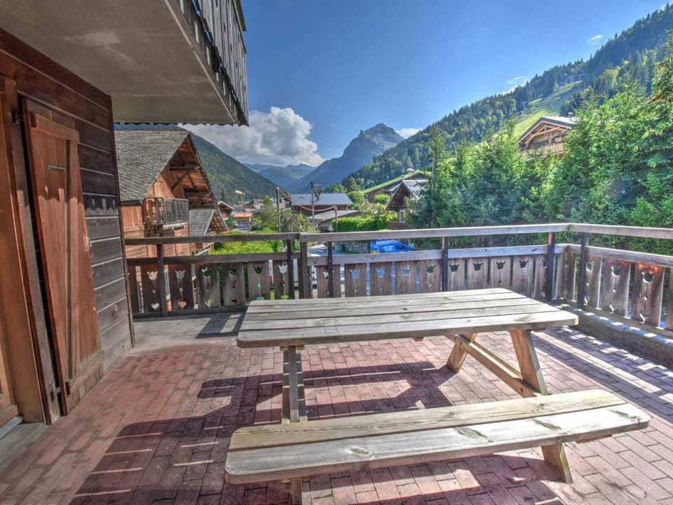 Bel appartement rénové proche centre Morzine - FR-1-524-57 Apartment in Les Gets