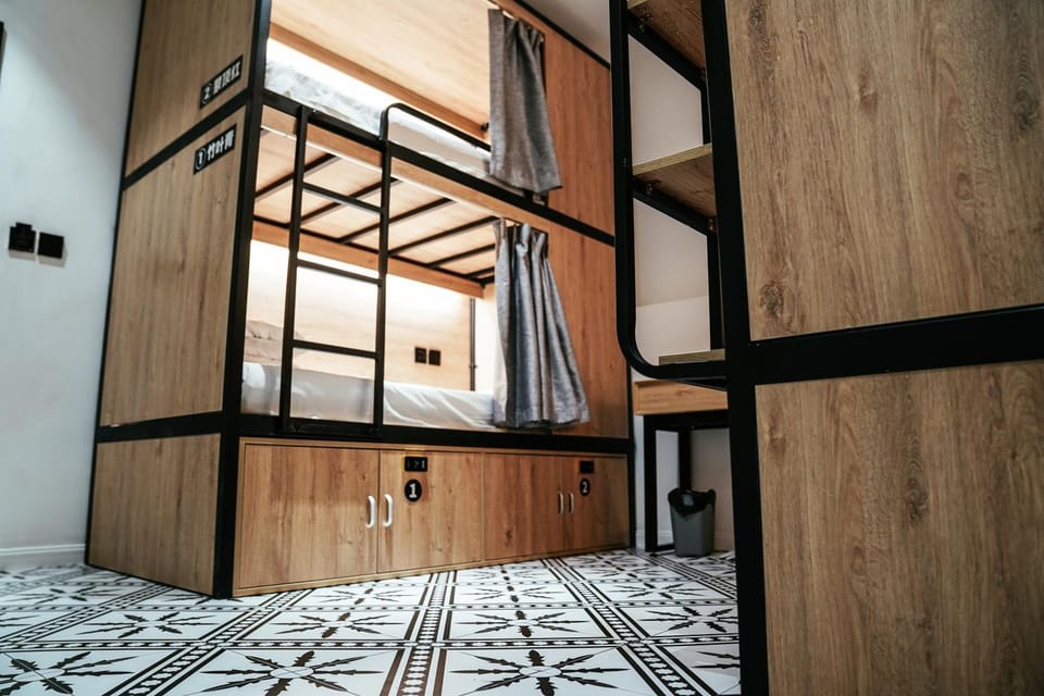 bunk bed