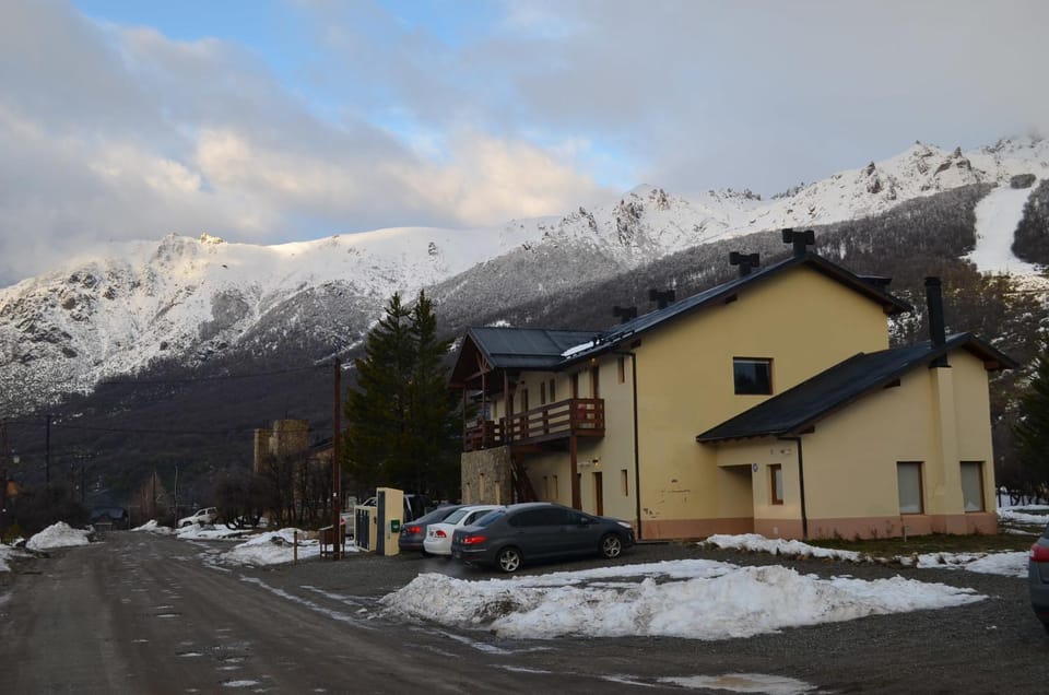Property building, Neighbourhood, Winter