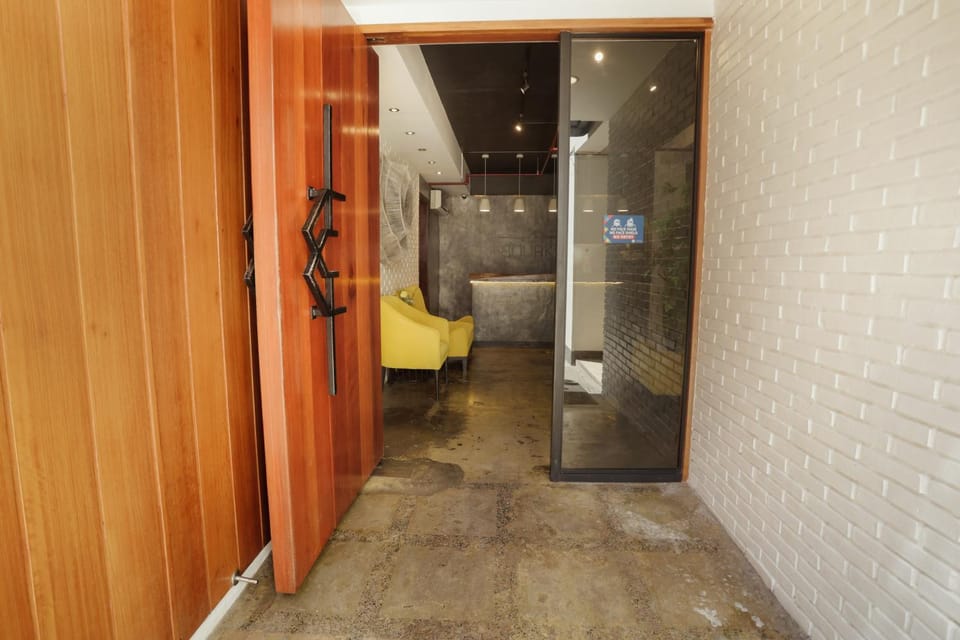 Facade/entrance, Lobby or reception